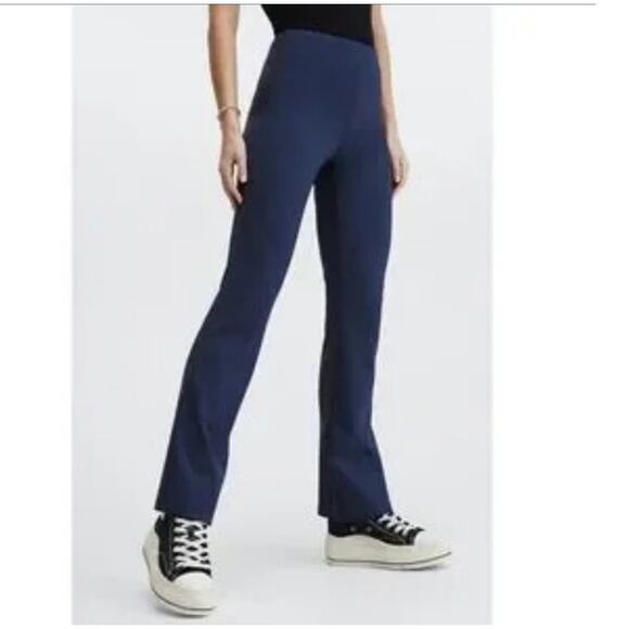 Fabletics Ponte Kick Flare High Rise Pants US Women's XL - Picture 1 of 8